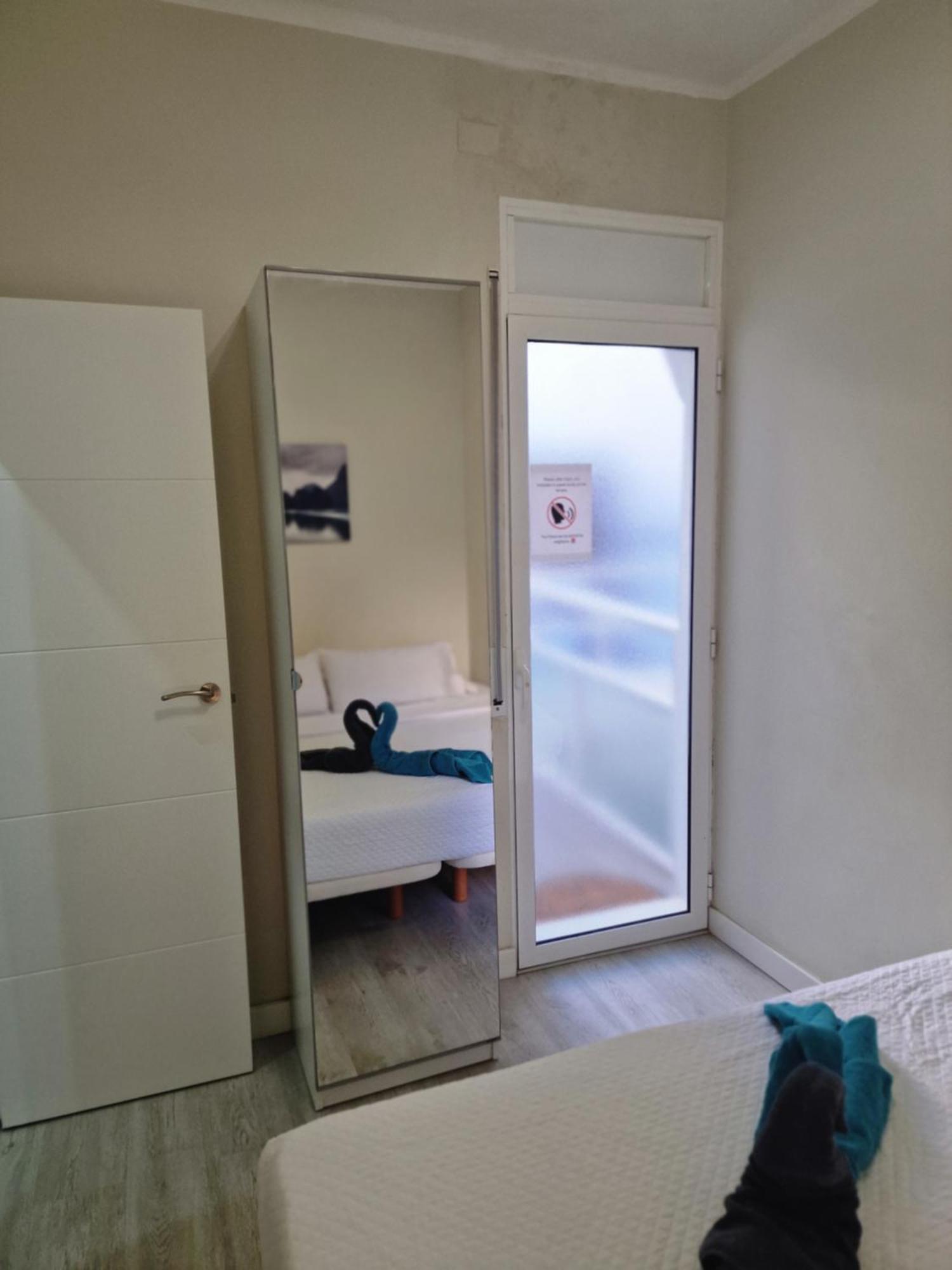 Barcelona 2 Habitaciones L'Hospitalet de Llobregat Buitenkant foto